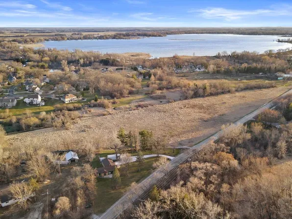 Lt2 West LOOMIS ROAD, Waterford, WI 53185