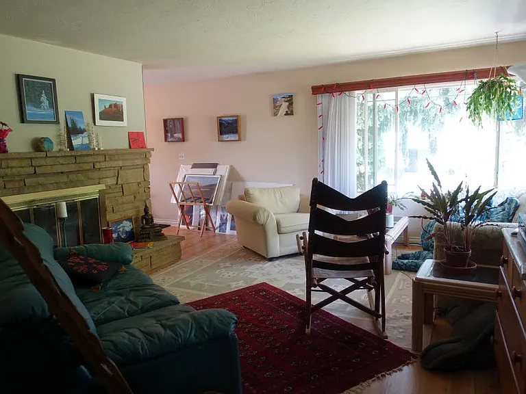 2501 NE 130th St — Photo 3
