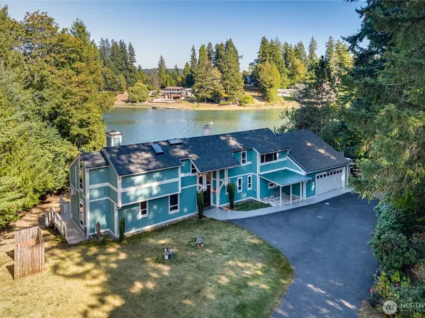 15678 Virginia Loop Road NE, Poulsbo, WA 98370