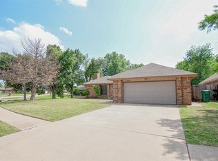 11725 Cedar Valley Dr, Oklahoma City, OK 73170