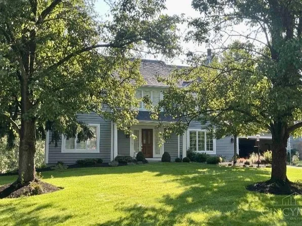 706 Miamiview Ct, Loveland, OH 45140
