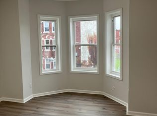 5-23 Worcester Pl #2, Holyoke, MA 01040