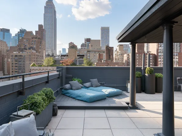 136 East 36th Street image 1 of 16