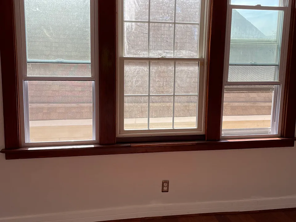 2015 Genesee St #2
