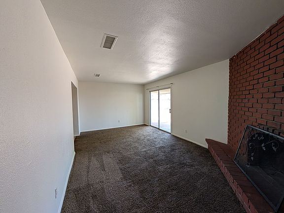 5th image of 8929 W Campbell Ave