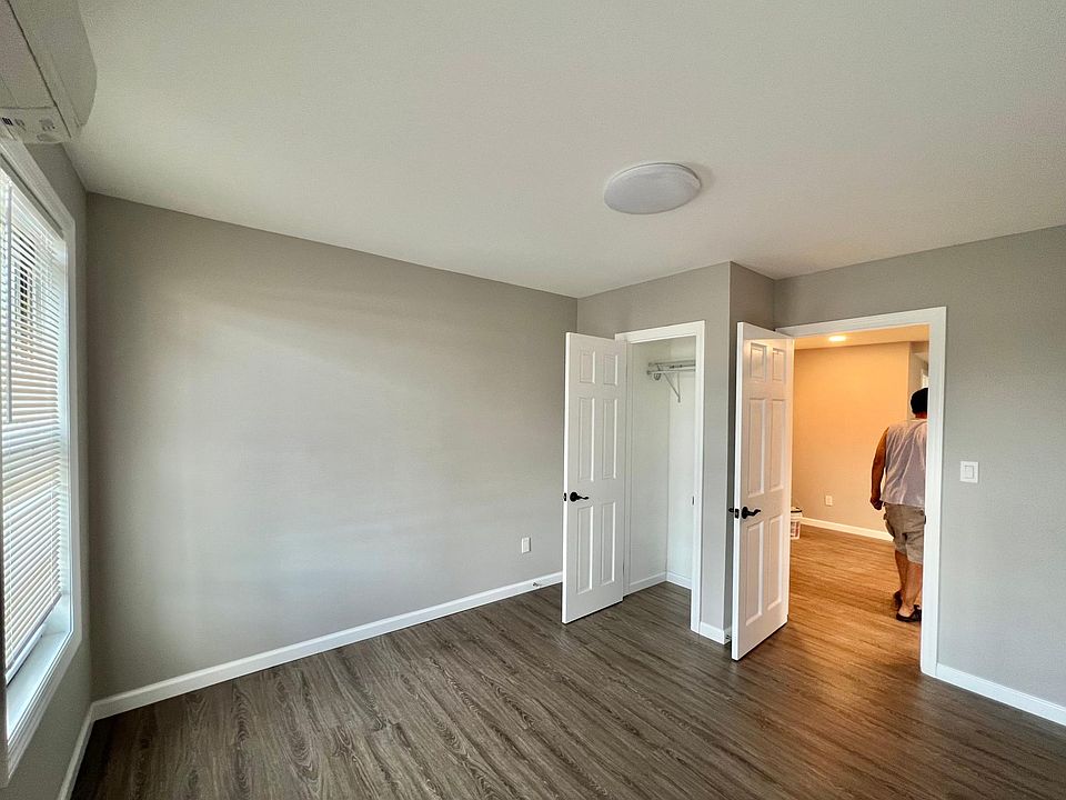 2nd image of 17 Jackson Ave APT 2N