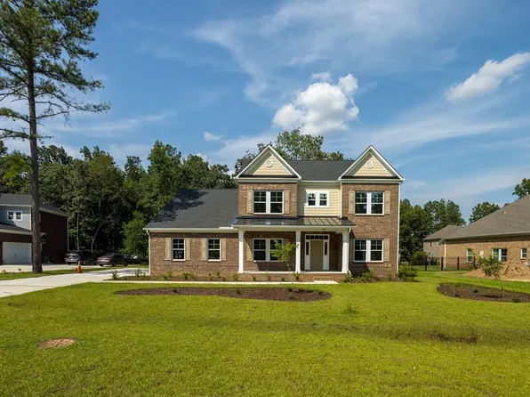 2375 Topsail Dr, Sumter, SC 29150