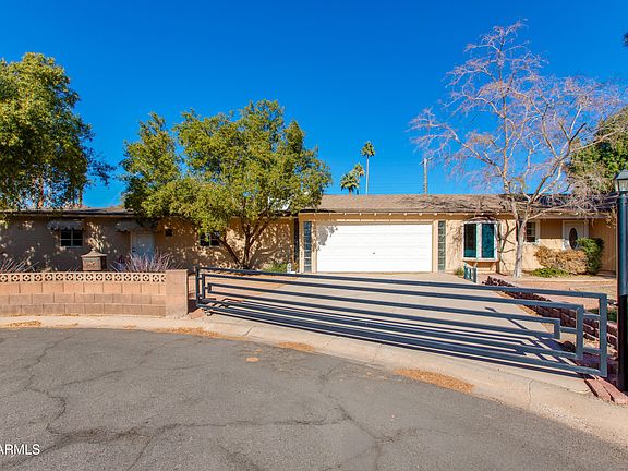 3rd image of 5616 E ARGYLE Drive