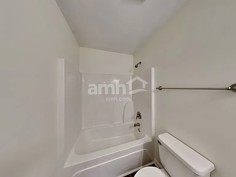 729 Rolling Downs Dr — Photo 15