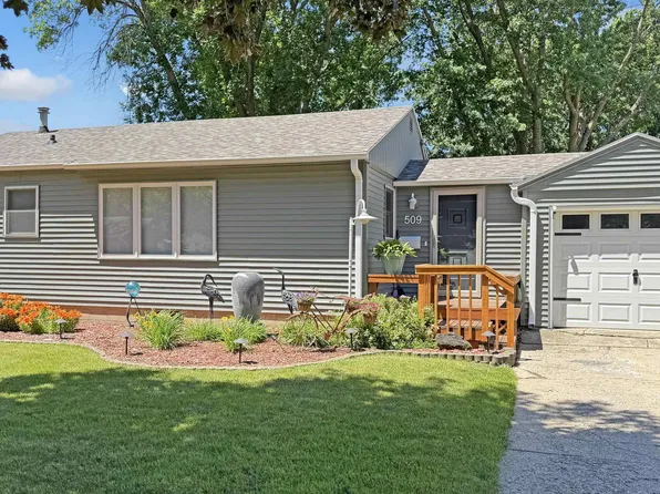 509 7th St SW, Hampton, IA 50441