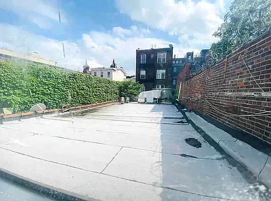 Rented by null | media 16