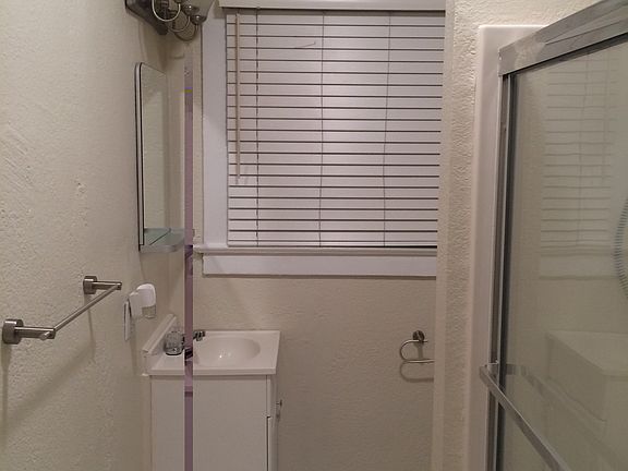 4th image of 20 Brooks Ave APT 303