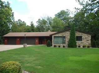 28808 Grove Ln, Waterford, WI 53185