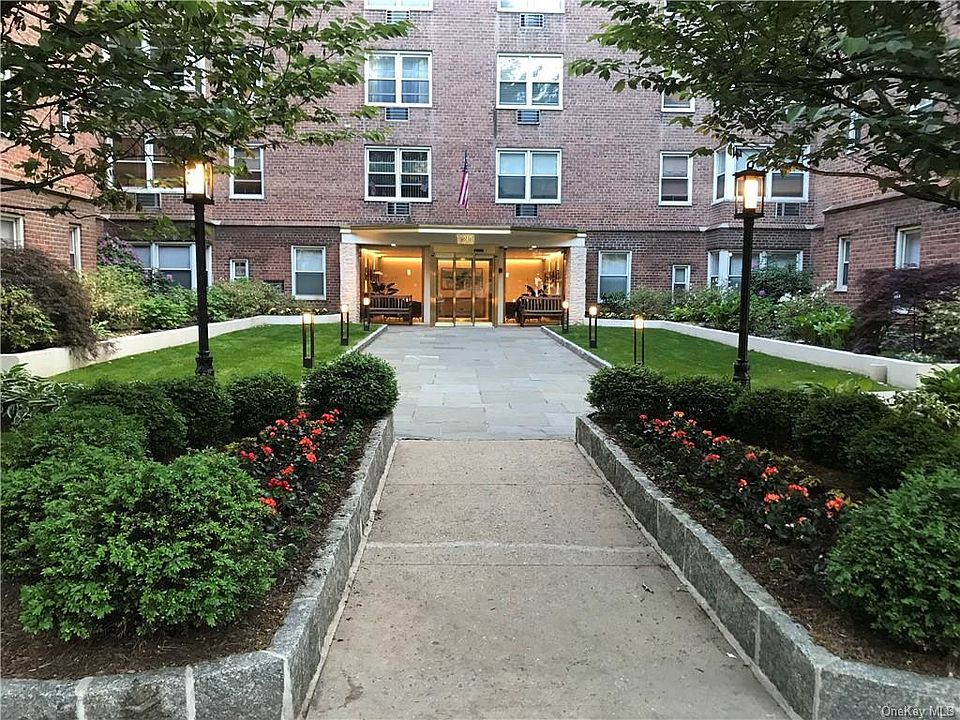 1st image of 120 E Hartsdale Ave APT 2D
