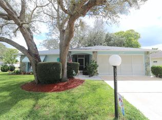 8732 Gold Pine Dr, Port Richey, FL 34668