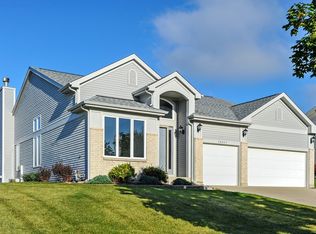 34463 N Eastings Way, Gurnee, IL 60031