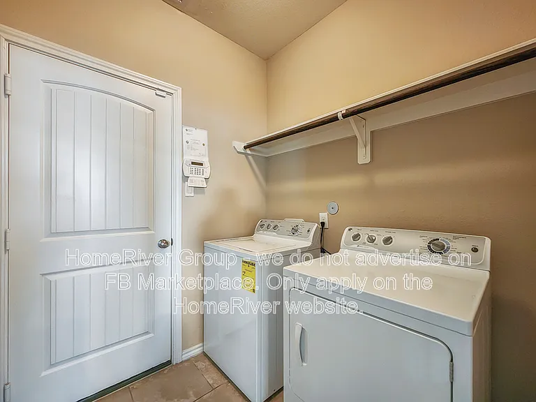 1746 Kilmory Ct — Photo 8