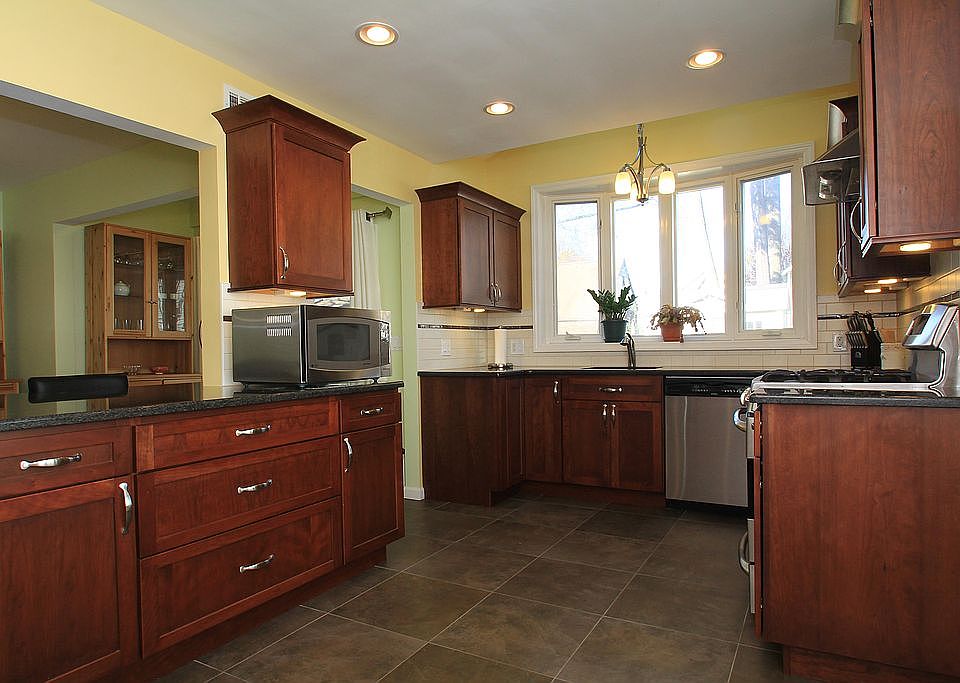 Modern Kitchen