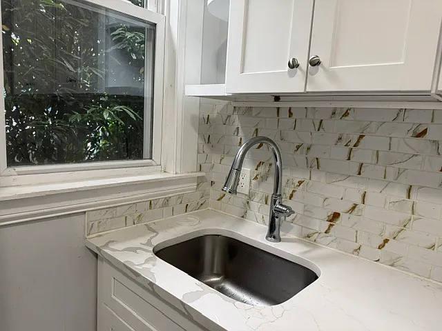 33 Duer Pl #1 — Photo 7