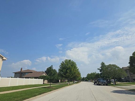 5th image of 18029 Semmler Dr