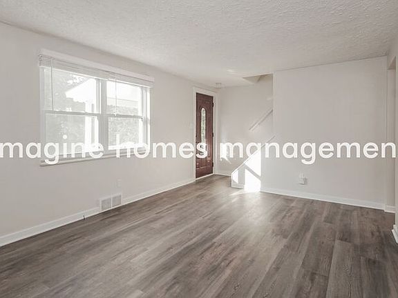 2nd image of 285 Alva Way