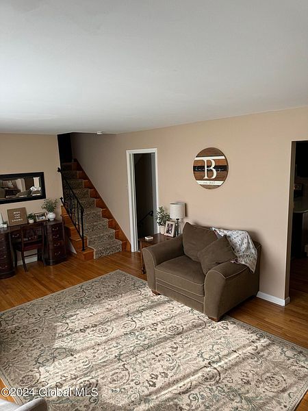 4th image of 4062 Jockey Street