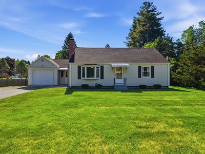 315 Porter Rd, East Longmeadow, MA, 01028