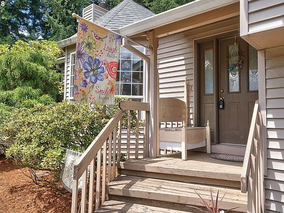 2nd image of 3004 NE 98th Cir