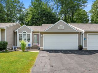 121 Pinegrove Dr, Battle Creek, MI 49015