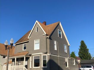 906 N 9th St, Tacoma, WA 98403
