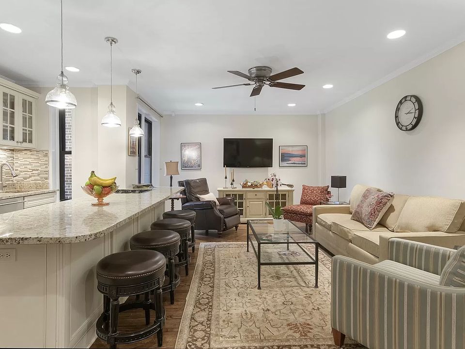 1st image of 400 W 58th St APT 4E
