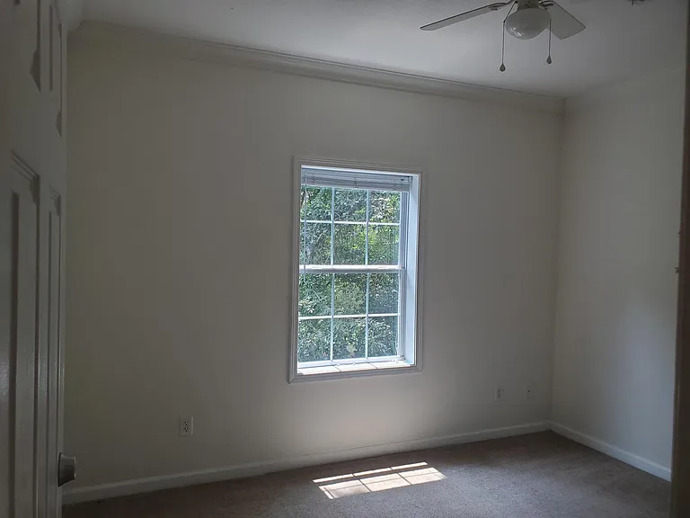 277 Arch St — Photo 17