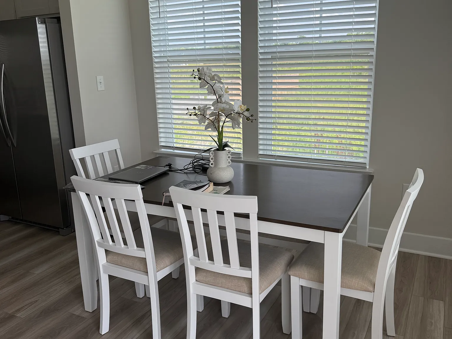 3 bed, 2.5 bath, 2254 sqft, $2,700 — Photo 4