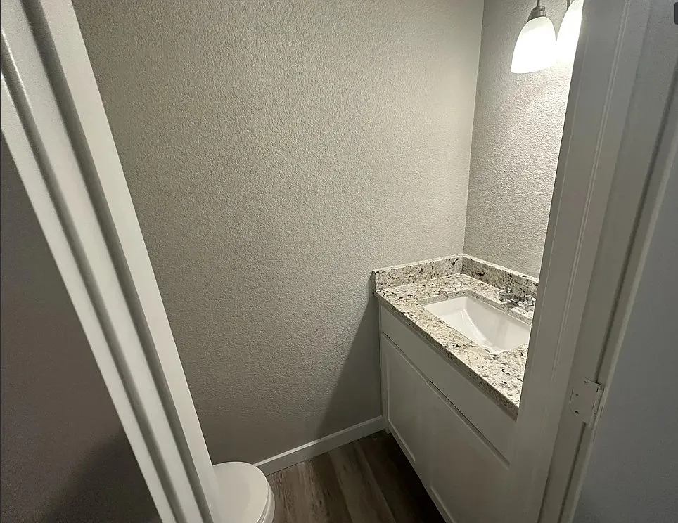 4 bed, 1242 sqft, $1,550 — Photo 3