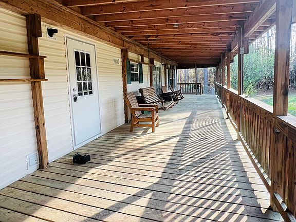 3rd image of 1343 Winding Creek Dr