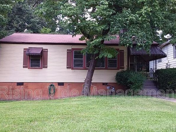 1636 8th Ct W