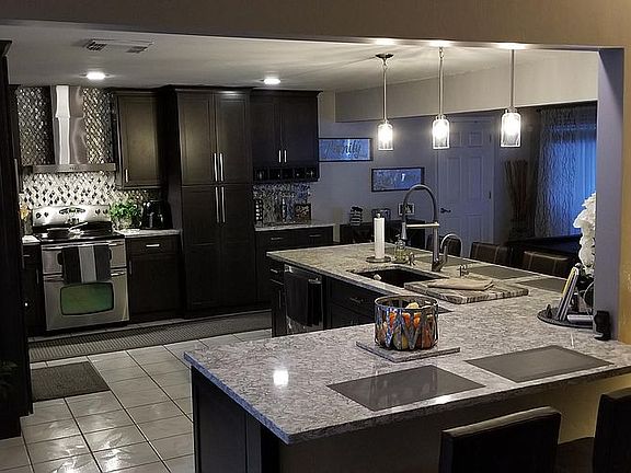 OPEN CONCEPT KITCHEN