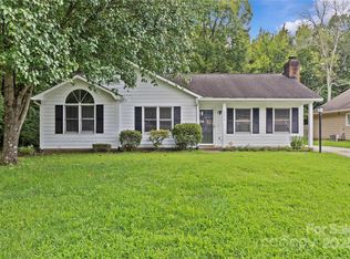 10315 Ranleigh Ln, Charlotte, NC 28273