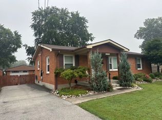7915 Trillium Dr, Louisville, KY 40258