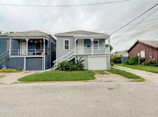 615 7th St, Galveston, TX 77550