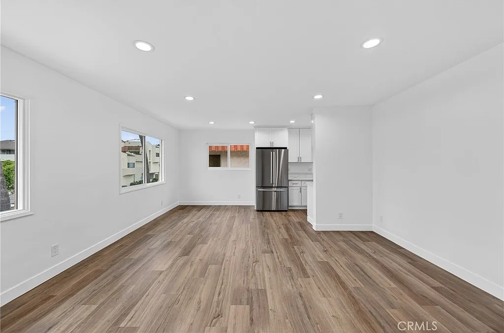 1 bed, 750 sqft, $3,295 — Photo 4