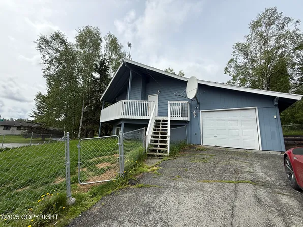 1140 Lalande Pl, Anchorage, AK 99504