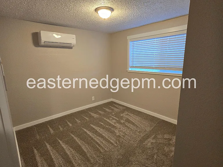 630 SW 24th St #5 — Photo 15