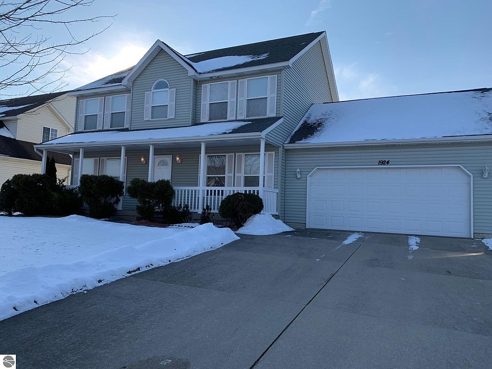 1st image of 1924 Morning Mist Ln