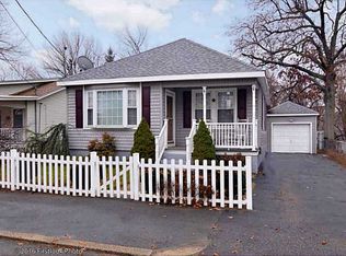 20 Columbia Ave, Lincoln, RI 02865