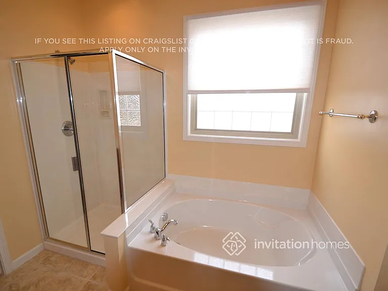 9028 Linslade Way — Photo 11