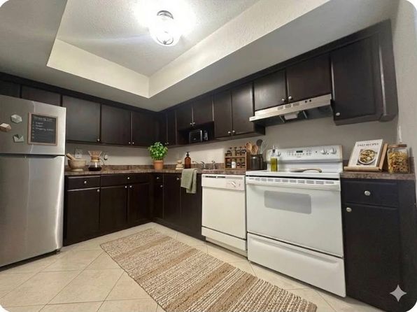 11680 NW 45th St