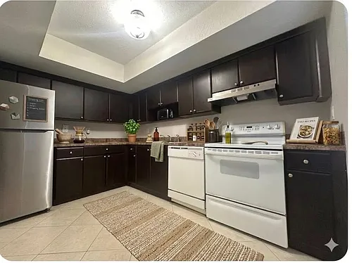 11680 NW 45th St Photo 1