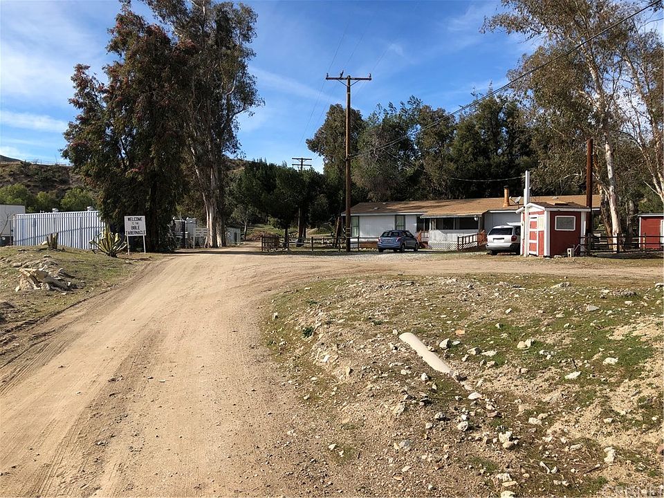 2nd image of 16301 Sierra Hwy