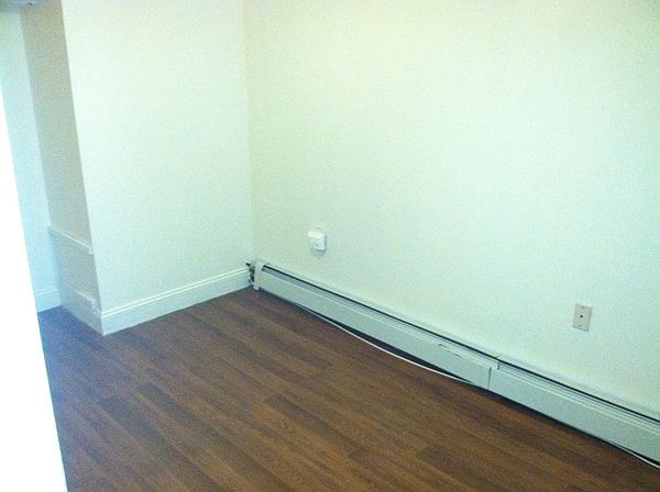 2nd image of 1079 Bay Ridge Pkwy